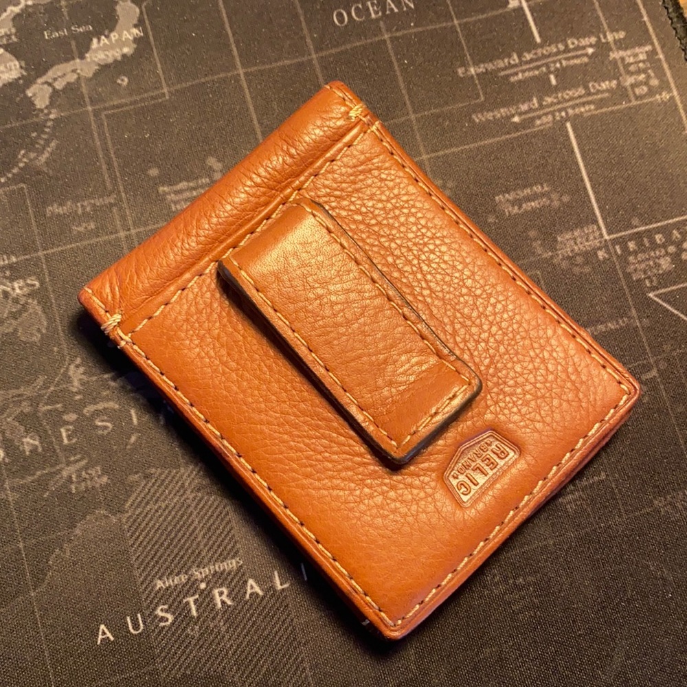 Card holder